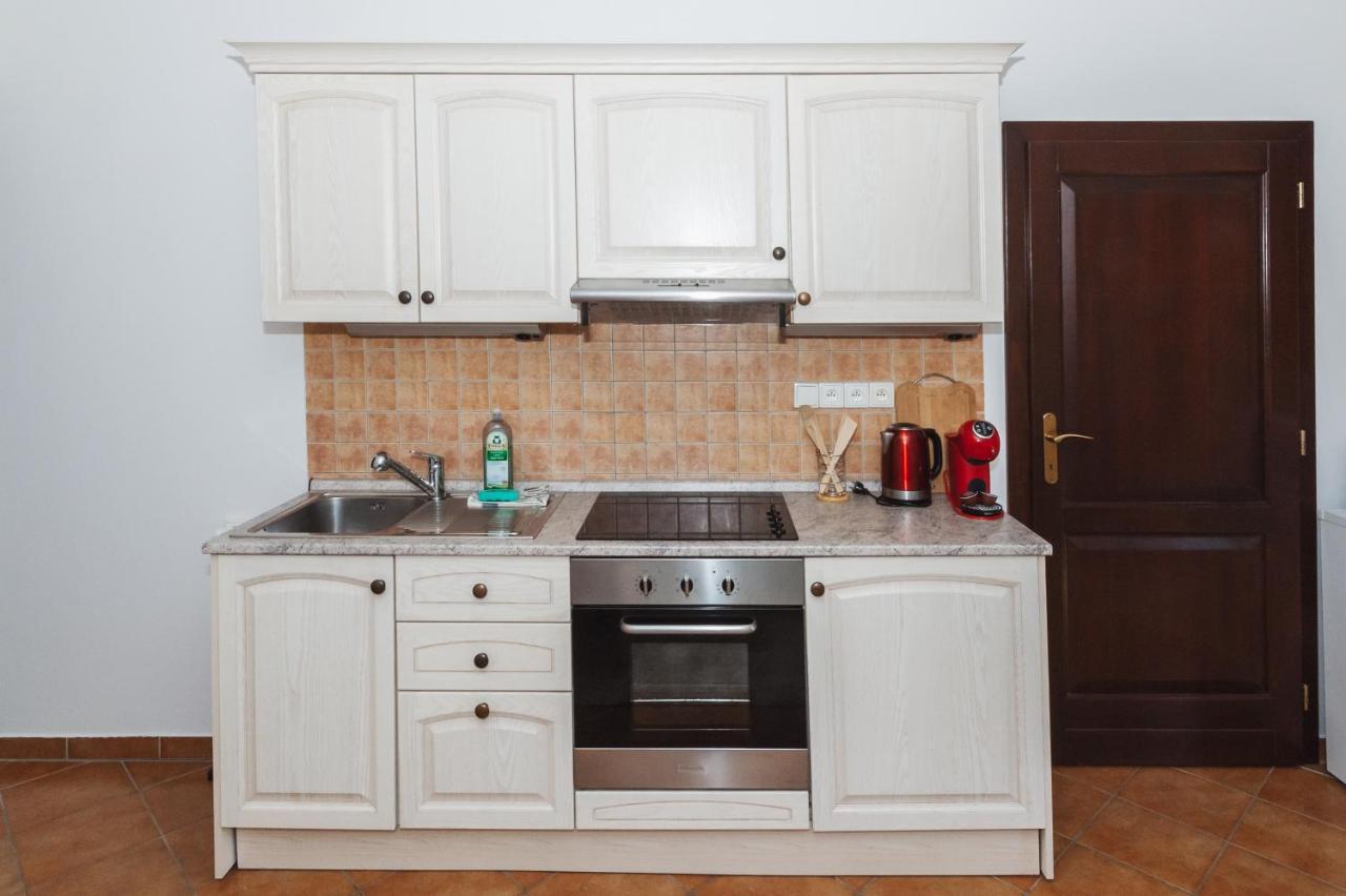 Vila Viktoria - Apartman Viktoria 2 Ружомберок Экстерьер фото