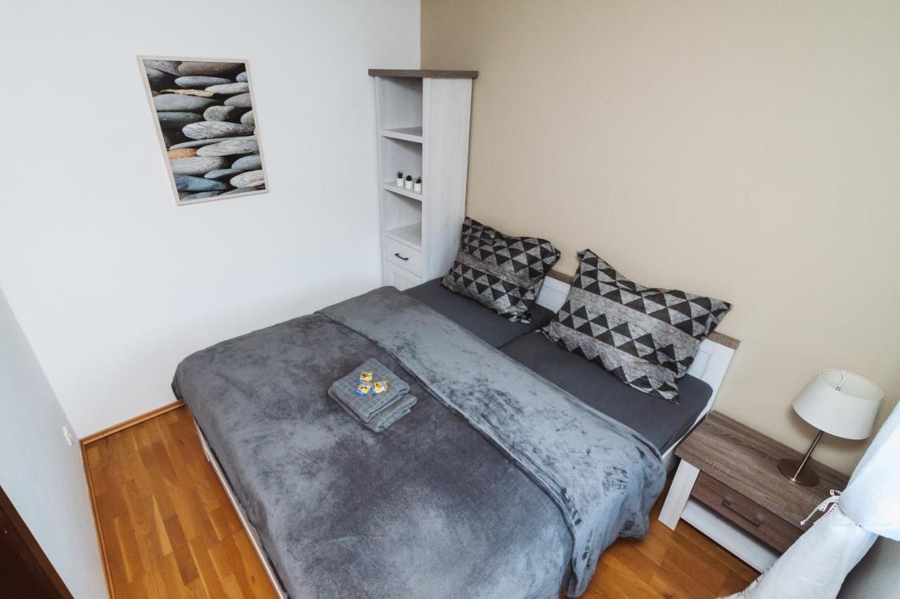 Vila Viktoria - Apartman Viktoria 2 Ружомберок Экстерьер фото